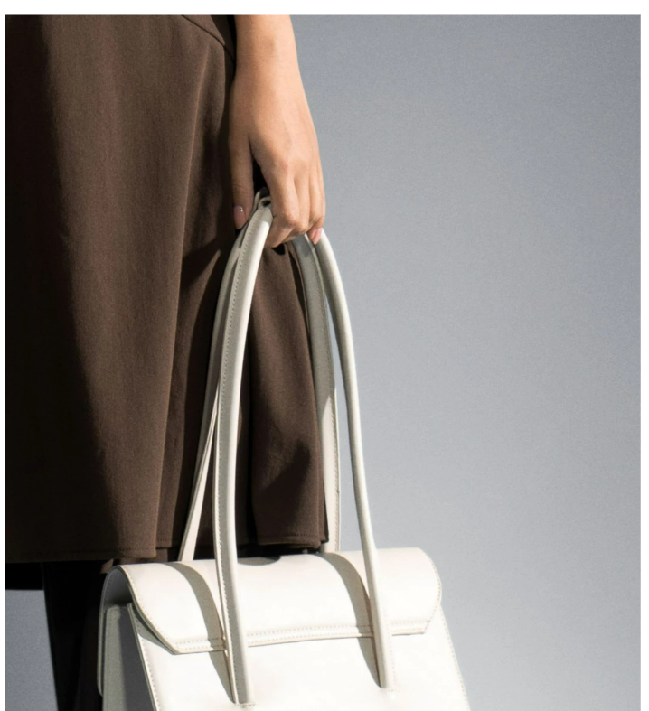 Túi Da Đeo Vai Tubular Trơn Freesize - 10S23BAGW009